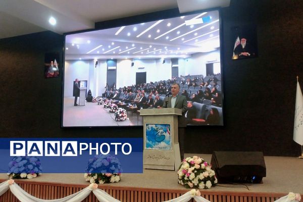 برگزاری جلسه ی پیوند انجمن اولیا ومربیان در اسلامشهر