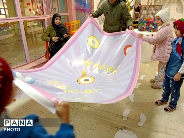 برگزاری جشنواره ضیافت نور توسط کهکشان کودکی درفرهنگسرای کودک و آینده 
