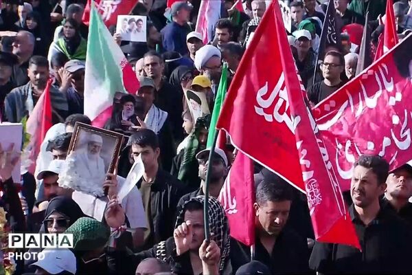 اشک‌ها و بغض‌های میلیونی در مسیر تشییع پیکر مطهر رهبر شهید
