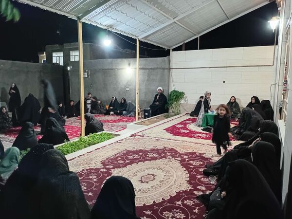 عزاداری بانوان روستای نقاب در ایام محرم