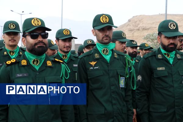 مراسم گرامیداشت روز ارتش در بیرجند 