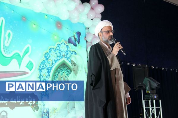 آغاز فصل بندگی در فضای شور و معنویت