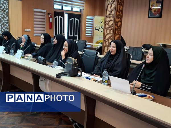 برگزاری دومین جلسه کمیته هدایت تحصیلی در مشهد 