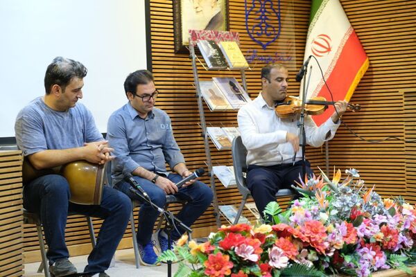 مراسم بزرگداشت حکیم ابوالقاسم فردوسی و آیین‌ نکوداشت استاد ناصر گلستان فر