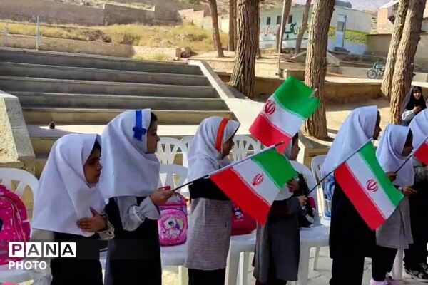 دومین رویداد گزارش تصویری پانا از نخستین روز حضور کلاس‌اولی‌ها در مدارس خراسان شمالی