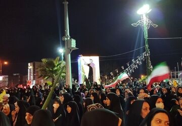 کوهدشت در سوگ؛ مردم با اشک یاد رهبر شهید را گرامی داشتند  