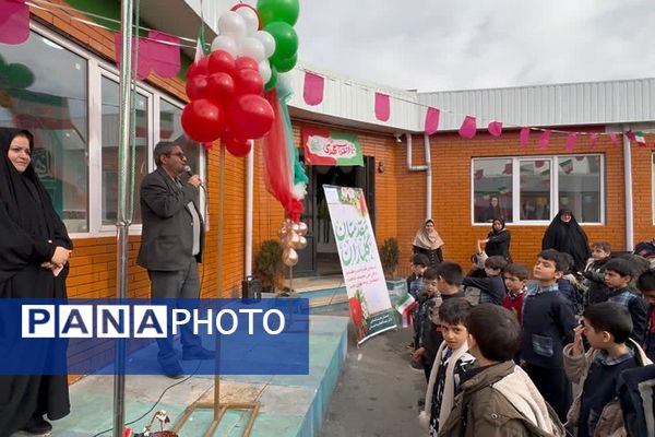 جشن انقلاب در ناحیه دو شهرری با حضور معاون پرورشی و فرهنگی شهرستانهای استان تهران 