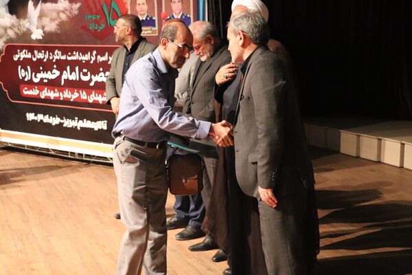 مراسم گرامیداشت سالگرد رحلت امام خمینی(ره) با حضور فرهنگیان تبریز