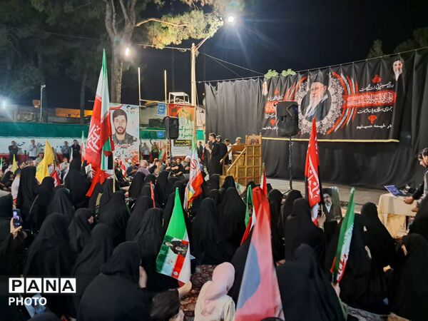 عزاداری دهه آخر ماه صفر در خیابان 