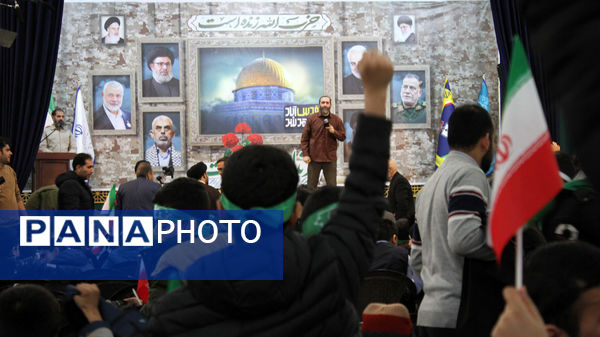 رونمایی از کتاب «سردار ایرانی» ویژه نوجوانان در قم