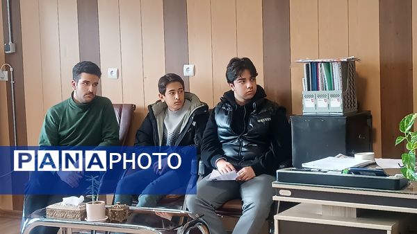  سومین جلسه شورای دانش‌آموزی دبیرستان شاهد ابوذر غفاری