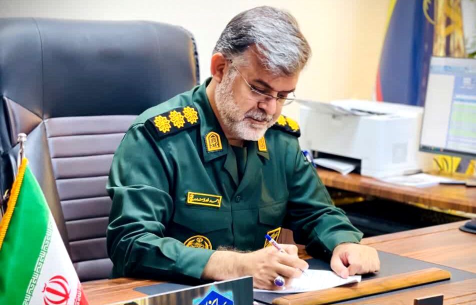 ۹ دی نماد بصیرت و هوشمندی ملت ایران در برابر فتنه‌ها است