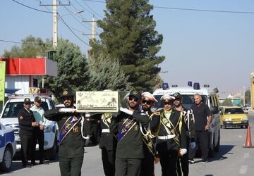 استقبال از شهید گمنام در شهرستان دره شهر 