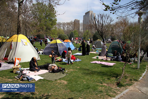 ۱۳ فروردین روز دوستی با طبیعت