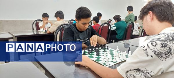برگزاری مسابقه شطرنج در کانون فرهنگی تربیتی شهید مطهری آشخانه 