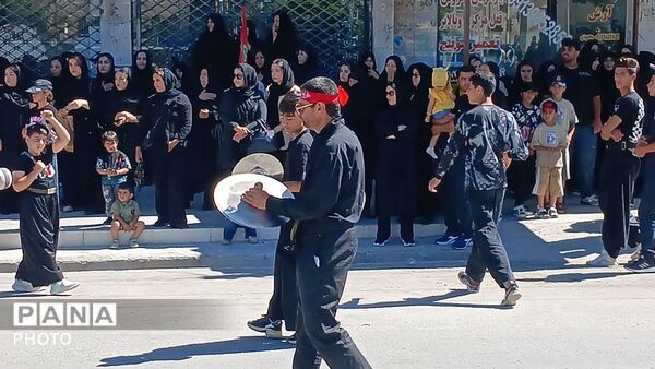قدم‌های عاشورایی؛ روایت تصویری از پیاده‌روی دلدادگان حسینی