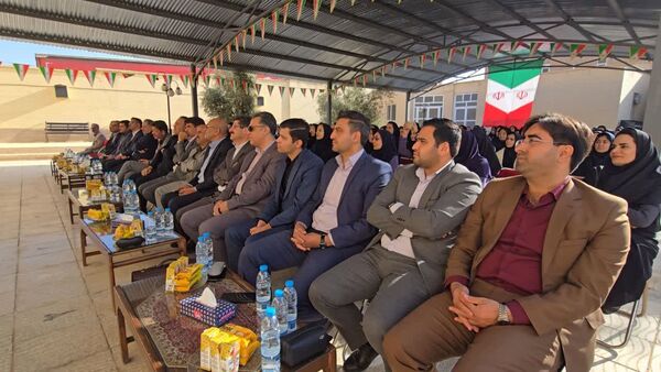 آیین استانی زنگ استکبار ستیزی در هنرستان نمونه میرجلیلی یزد