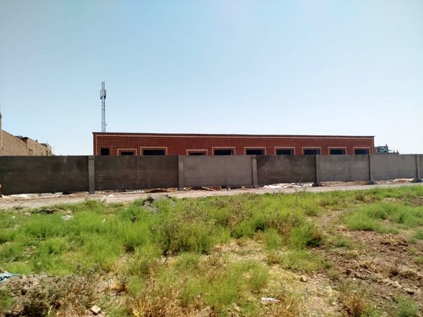 تلاش شبانه روزی برای تکمیل مدرسه جدید در روستای فدافن