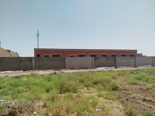 تلاش شبانه روزی برای تکمیل مدرسه جدید در روستای فدافن
