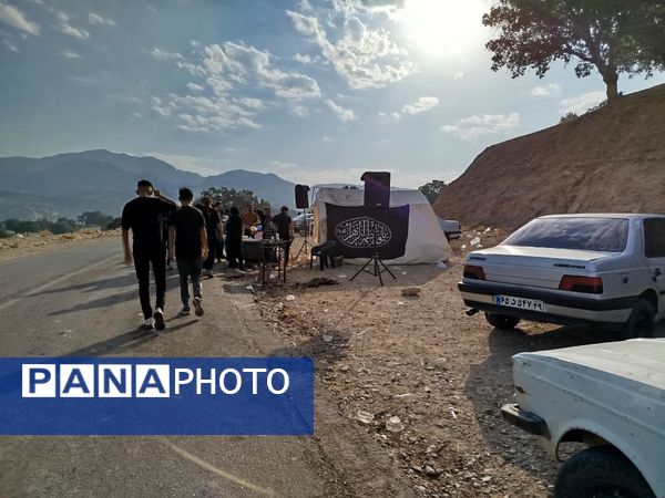 پذیرایی موکب‌ها از جاماندگان اربعین حسینی در سراسر کهگیلویه‌ و‌ بویراحمد