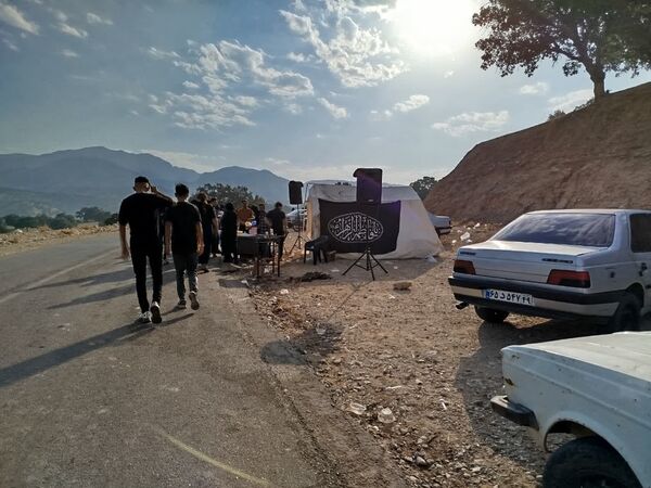 پذیرایی موکب‌ها از جاماندگان اربعین حسینی در سراسر کهگیلویه‌ و‌ بویراحمد
