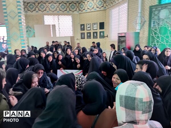 باز هم خون مقدس شهید همه را برای بدرقه فرا خواند