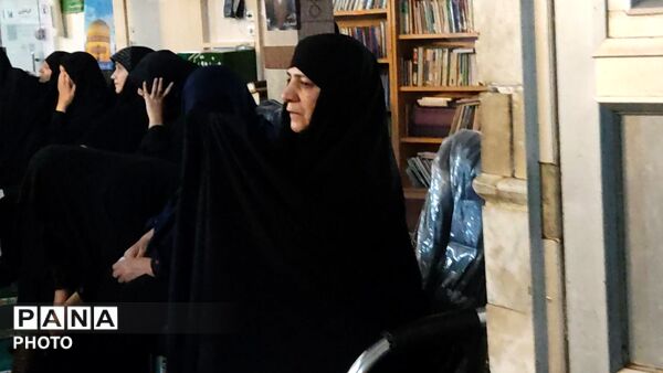 مراسم شیر خوارگان حسینی در مسجد حضرت علی علیه السلام 