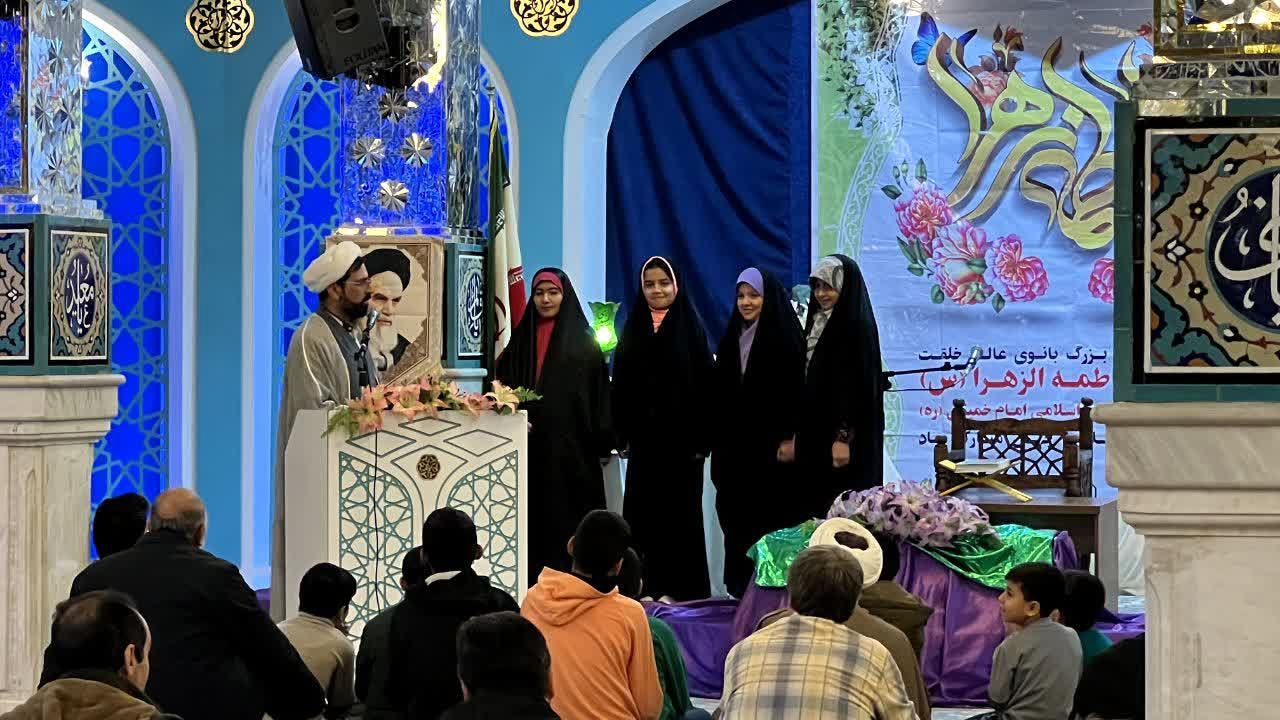 مراسم ولادت حضرت فاطمه زهرا(س) در آستان مقدس امامزاده عباس بن موسی(ع) بجنورد 