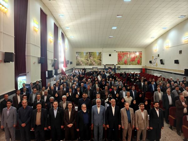 آیین گرامیداشت هفته معلم درکرمانشاه