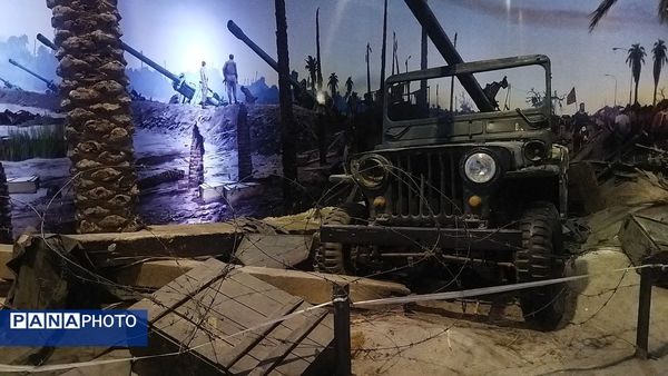 از دل تاریخ تا امروز / بازدید از موزه دفاع مقدس