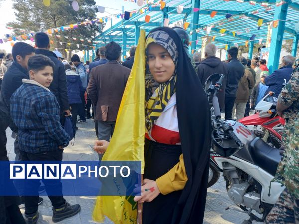 حضور حماسی مردم فلاورجان در راهپیمایی 22 بهمن