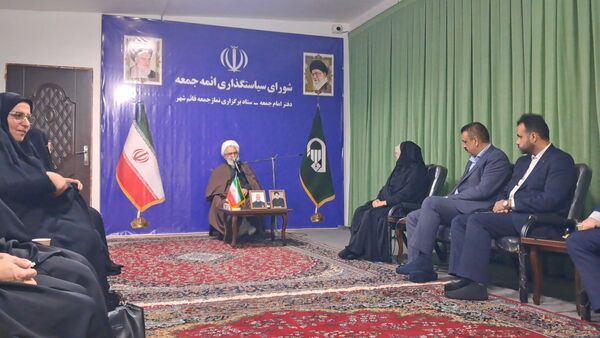 گرامیداشت هفته سواد‌آموزی در شهرستان قائمشهر
