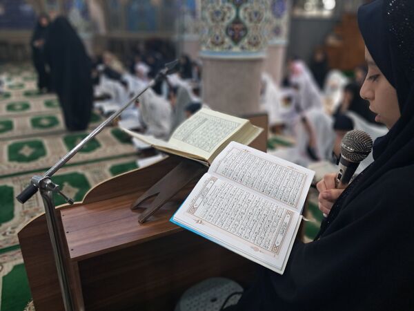 برپایی مراسم جز خوانی در مسجد امام علی (ع)