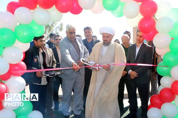 افتتاح زمین چمن دبیرستان شهید علی نکویی شهرستان فهرج