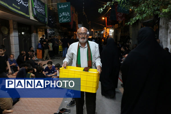 روضه‌ای 30 ساله در کوچه‌های قم
