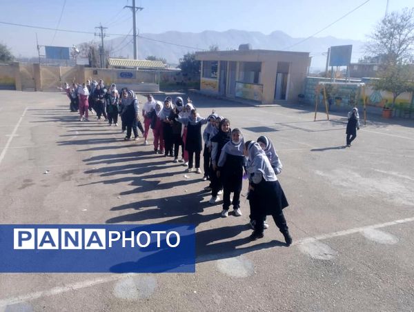 13آبان روز شاد وبه یاد ماندنی برای دانش آموزان 