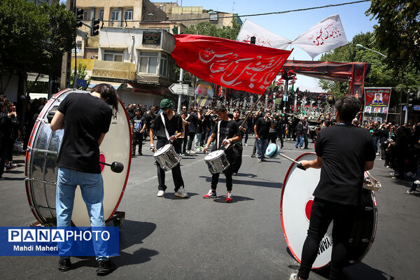 عزاداری عاشورا حسینی در محله رودکی