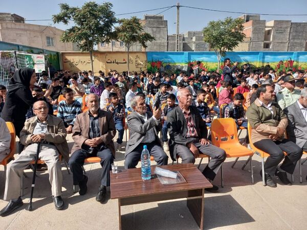 نواختن زنگ مهر و ایثار در شهرستان شیروان