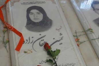 تجدید میثاق جامعه فرهنگی و دانش آموزی پردیس با شهدا در هفته سلامت