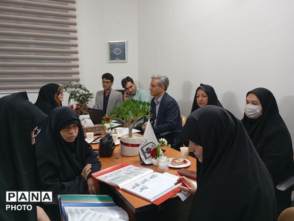 اجرای طرح جامع پایش و سطح‌بندی عملکرد کادر پرورشی در مدارس ناحیه ۶ 