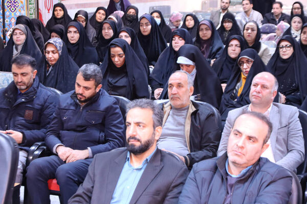 گلبانگ فجر با نواختن زنگ انقلاب اسلامی در شهرستان اسلامشهر