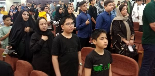 آسمان دبیرستان سرآمد ناصر توسط ستارگان سپهر دبیرستان پر فروغ شد