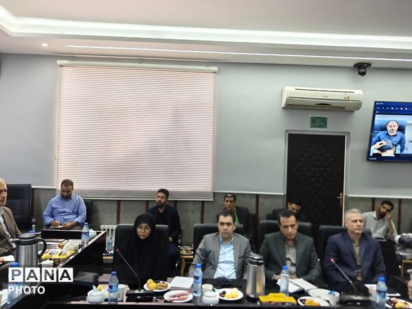نشست معاون پرورشی و فرهنگی وزارت با مدیران آموزش‌وپرورش استان کرمانشاه