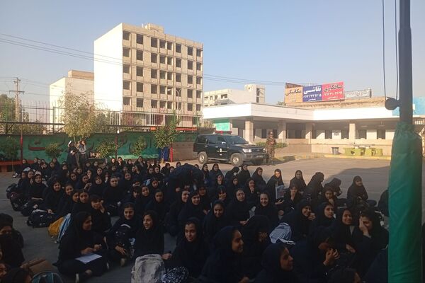 نیرویی خستگی ناپذیر که گام‌هایش همیشه محکم و استوار است 