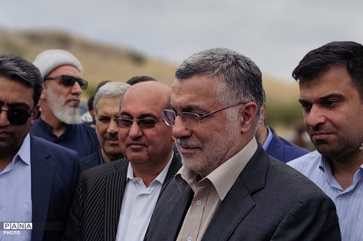وزیر بهداشت از بیمارستان شهید رضازاده قائمیه بازدید کرد