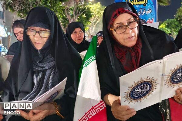 قرار شبانه مردم نسیم شهری در بهارستان دو