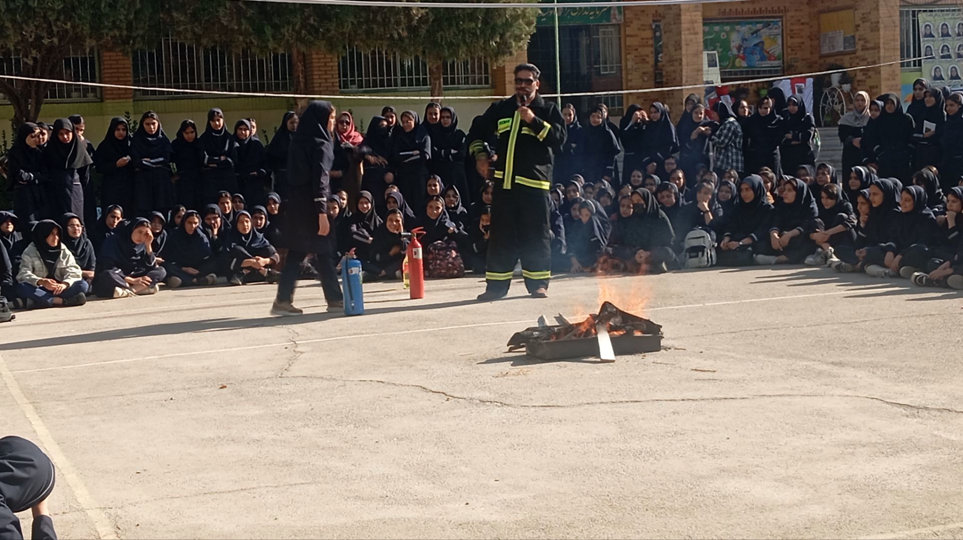 گرامیداشت روز آتش و ایمنی