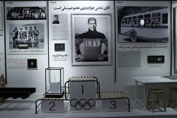 هفتمین جام قهرمانی جهان در موزه افتخارات کشتی ایران