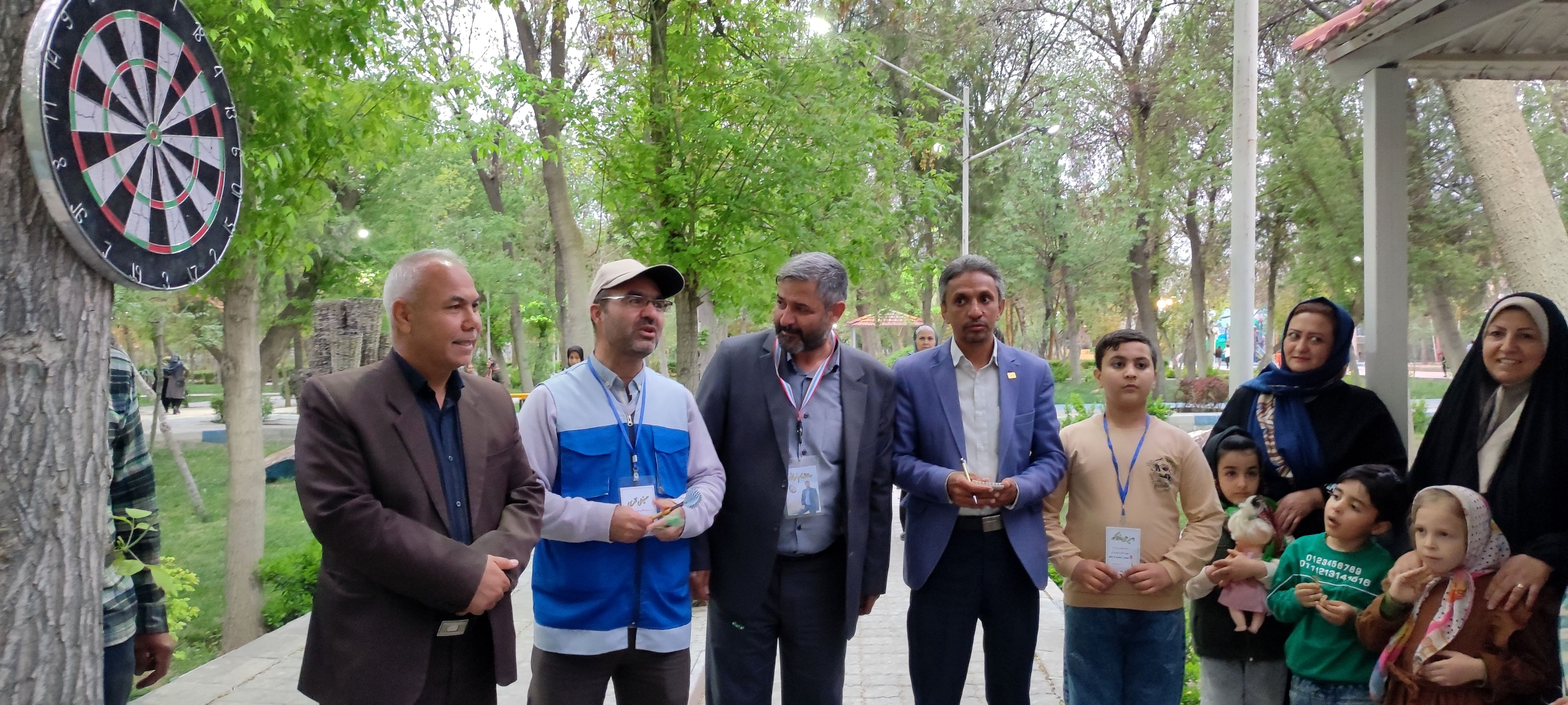 مسابقات استعدادیابی دارت ویژه بانوان در پارک صیاد شیرازی شیروان