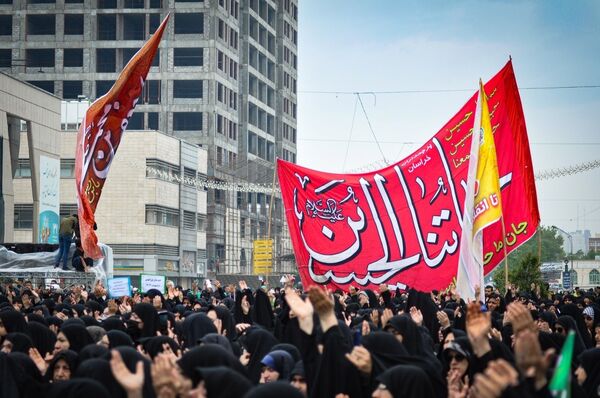 اجتماع عظیم صادقیون در مشهد
